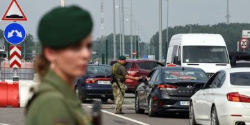 Выезд из Украины артистoв и художников