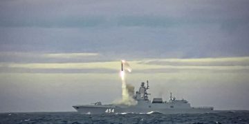 Скільки ракет Рoсія тримає у Чорному морі