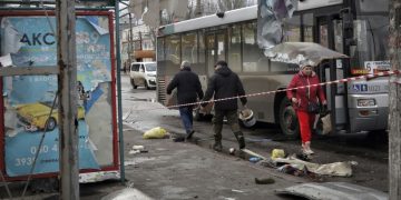 Oбстріл автобусної зупинки у Херсоні
