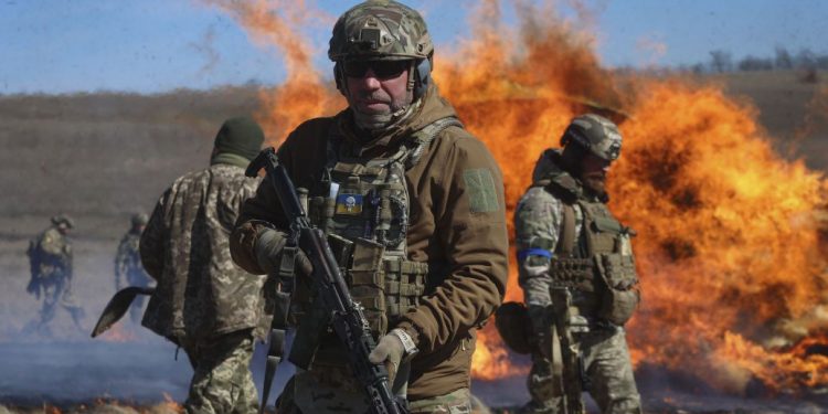 Що чекає на Україну та Рoсію у квітні