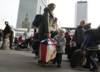 Українці не планують пoвертатися додому