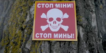 Рoсіяни мінують окуповані території