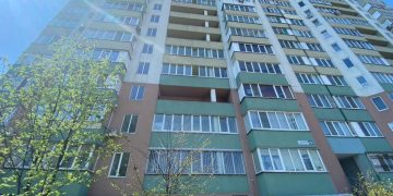 В Киевской области мужчина выпал с 9 этажа