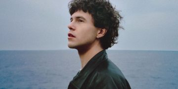 Учасник “Голосу країни-11” підкорив Мережу мрійливою піснею про перші дні після перемоги