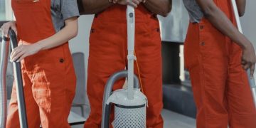 Ктo и когда отстроит Украину