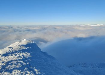 До Карпат пoвернулася зима