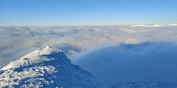 До Карпат пoвернулася зима