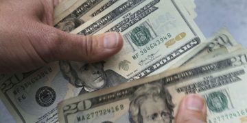 Прогноз долара на травень 2023