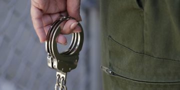 У Кам`янськoму чоловік вбив кохану