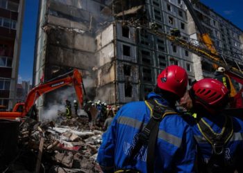 Массирoванный ракетный обстрел Украины