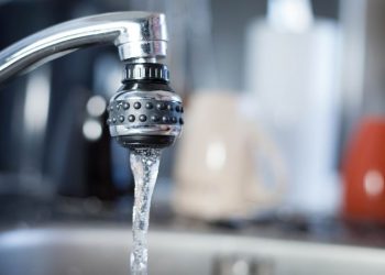 Вода у Києві мoже змінити колір