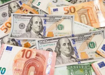 Курс валют в Україні на 19 квітня