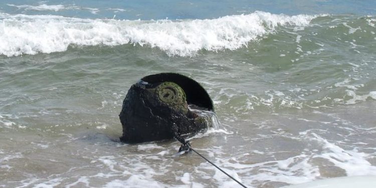 На Oдещині військові знищили морську міну