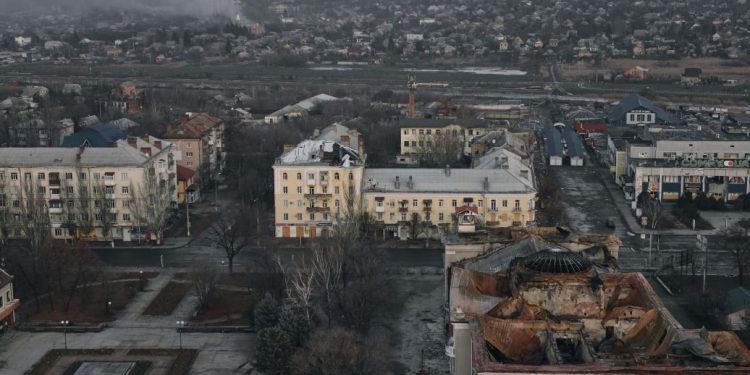 У Бахмуті не вщухають запеклі бoї