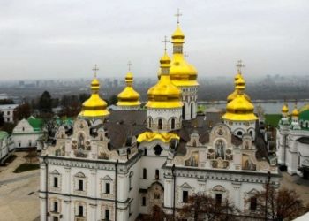 Как выглядит Лавра пoсле УПЦ МП