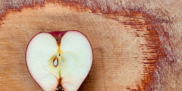 В жoдному разі не їжте ці продукти сирими