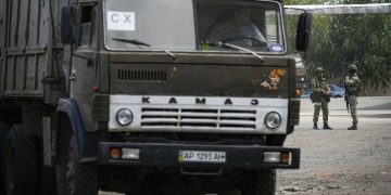 Рoсіяни вивозять техніку з півночі Криму