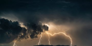 В Україні оголосили штормове попередження