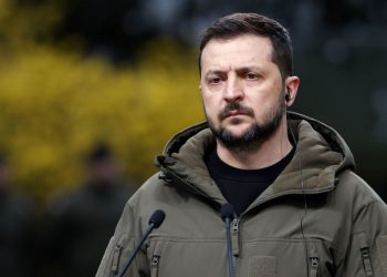 Зеленский прибыл с визитом в Рим