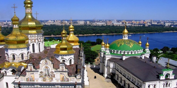 ПЦУ переходить на новий стиль