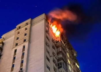 РФ завдає ударів по Києву третю ніч поспіль