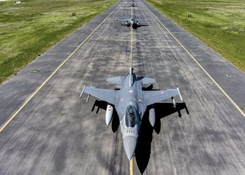 F-16 готуються передавати Україні