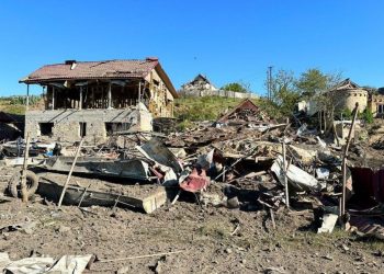 ВС РФ скинула дві авіабомби на село