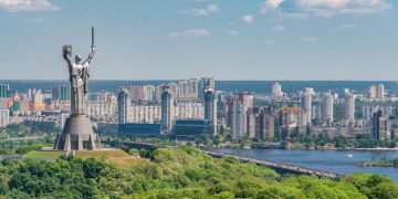 В Киев пришло метеорологическое лето