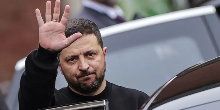 Зеленський прибув до Великобританії