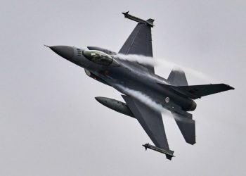 Скільки літаків F-16 отримає Україна