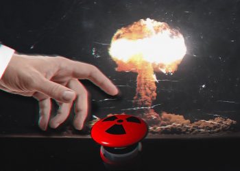 Россияне требуют ядерного удара по Украине