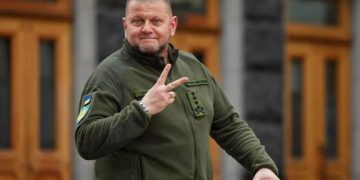 Росіяни брешуть про “загибель” Залужного