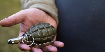 На Київщині чоловік кинув у гостей гранату
