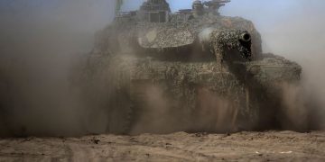 Втрати ворога перевалили за 216 тисяч