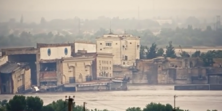 Який вигляд має Каховська ГЕС зараз