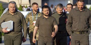 Зеленский приехал в Херсонскую область