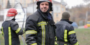 Навіщо Росія тероризує Україну в повітрі