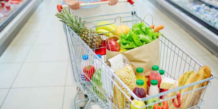 В Україні падають ціни на головні продукти