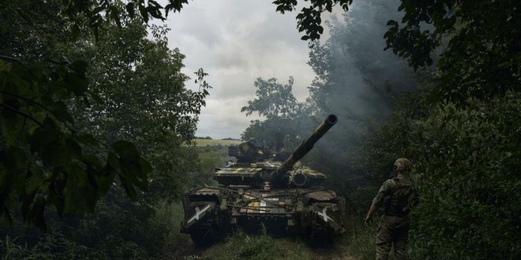 ЗСУ відбивають атаки  ВС РФ
