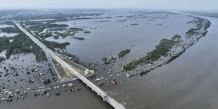 Ужасные последствия подрыва Каховской ГЭС