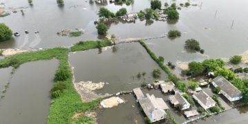 Подтопление домов из-за подрыва КГЭС