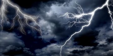 У Києві оголосили перший рівень небезпеки