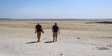 Каховське водосховище стало пустелею