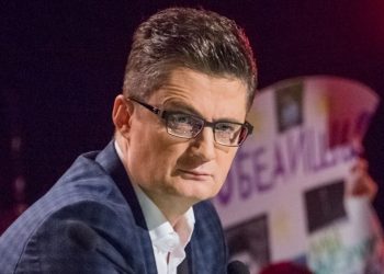 Ігор Кондратюк показав рідкісне фото з дружиною та трьома дітьми