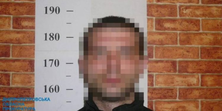 Побув на волі 2 місяці: у Кривому Розі дали 8 років в’язниці чоловіку, який намагався зґвалтувати неповнолітню