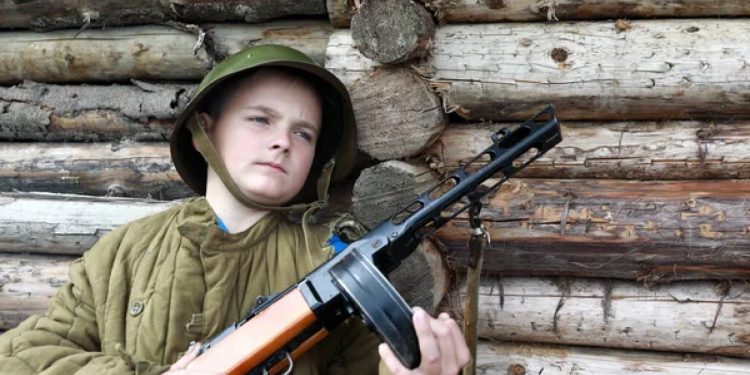 Росіяни вивезли старшокласників із Луганської області у військову академію у РФ – голова ОВА