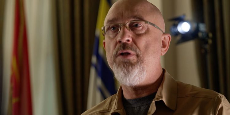 Резніков запропонував змінити Конституцію для розміщення в Україні іноземних військових баз