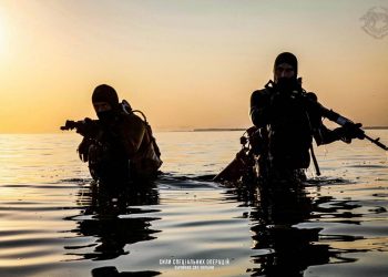 Зеленський привітав українських спецпризначенців і подякував за звитягу в війні