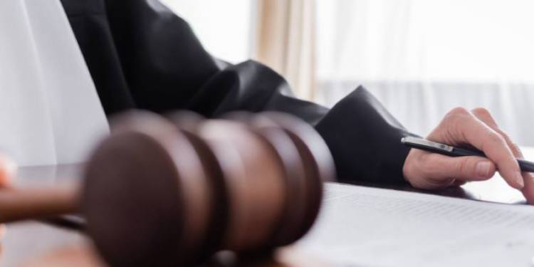 Псевдоректору вишу у Луганську, який допомагав проводити незаконний референдум, оголосили підозру