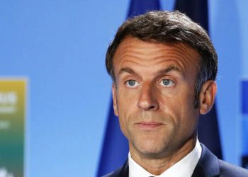 Макрону прислали поштою відрізаний палець: що відомо